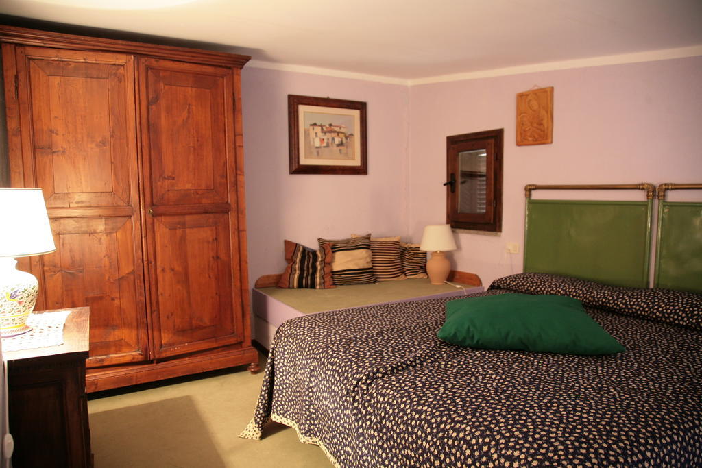 Malvarina Capodacqua (Assisi) Quarto foto